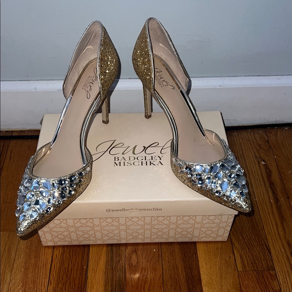 Badgley Mischka Gold and Silver Women's Shoes